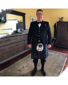 Modern Argyle Kilt Outfit for Men