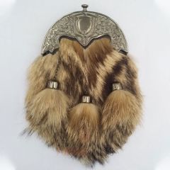 Celtic Cantle Fox Fur Sporran