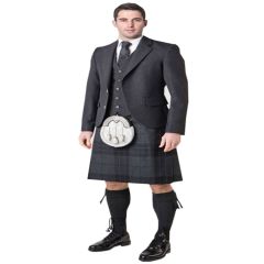 Tweed Kilt Outfit