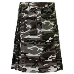 Two Front Pocket Camouflage Utility Kilt Front
